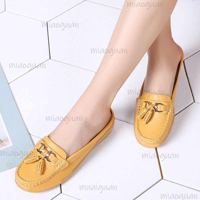 Boat Shoe Leather - รองเท้าสลิปออนแบบสวมเปิดส้นสำหรับผู้หญิง ตกแต่งพู่หนัง พื้นหนาแบบเวดจ์ สไตล์โมคาซิน รองเท้าลำลองใส่สบาย เหมาะสำหรับเดินเล่น