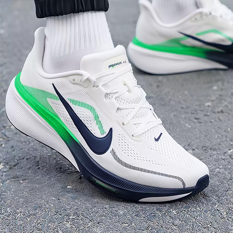 รองเท้าวิ่งสำหรับผู้ชาย NIKE A - Men Shoes Size Nike บทวิจารณ์และราคา