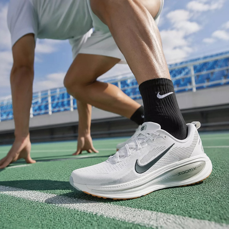 รองเท้าวิ่งผู้ชาย NIKE รุ่น VO - Men Shoes Size Nike บทวิจารณ์และราคา