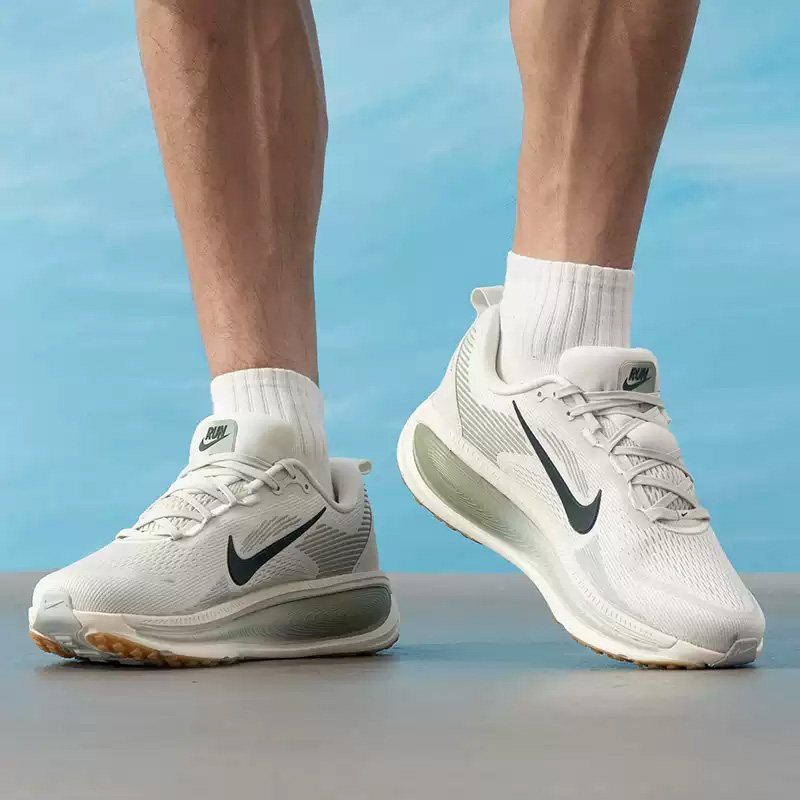 รองเท้าวิ่งผู้ชาย NIKE รุ่น VO - Men Shoes Size Nike บทวิจารณ์และราคา